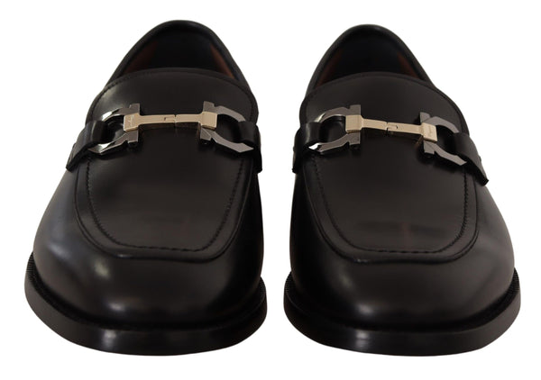 Salvatore Ferragamo Black Calf Leather Moccasin -muodolliset kengät