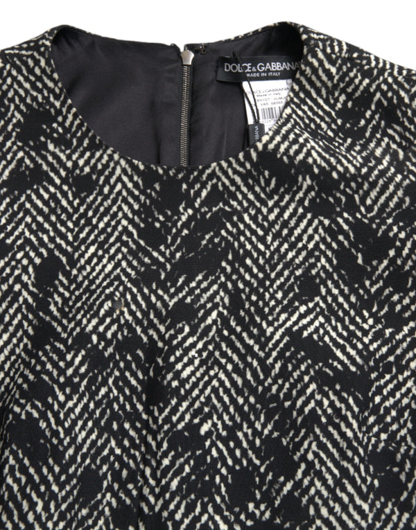 Dolce &amp; Gabbana Black Chevron Polyester Shift -minimekko
