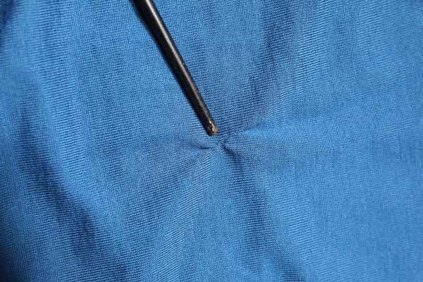 Dolce & Gabbana Blue Cashmere Crown V-neck Pullover Sweater