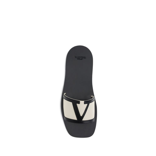 Valentino Garavani Viva Superstar Sandals