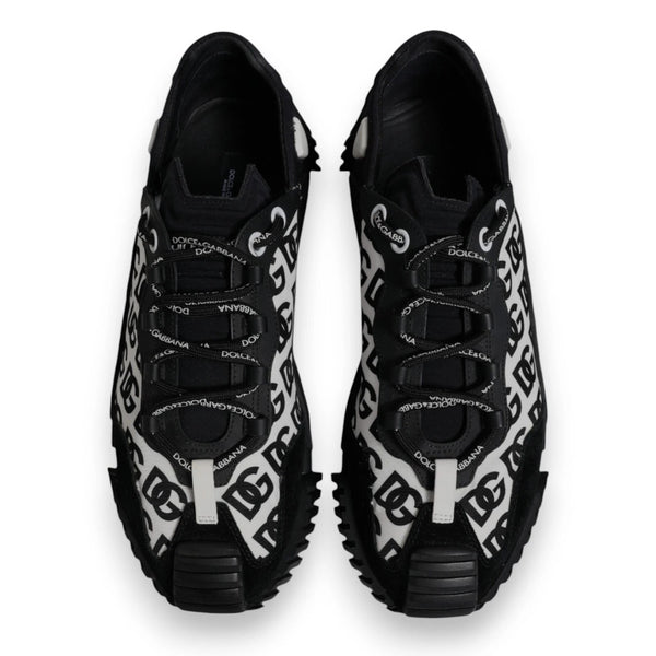 Dolce & Gabbana Black Logo Lace Up Low Top NS1 Sneakers