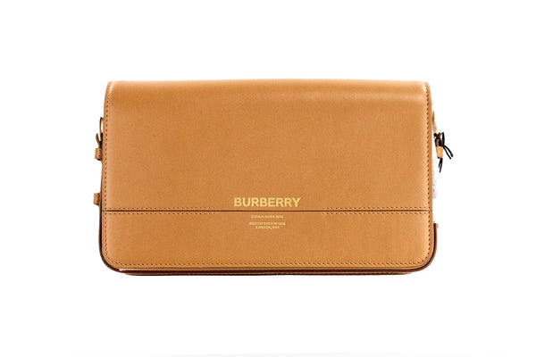 Burberry Grace Pieni Muskottipähkinän sileä nahkaläppä Crossbody Clutch käsilaukku